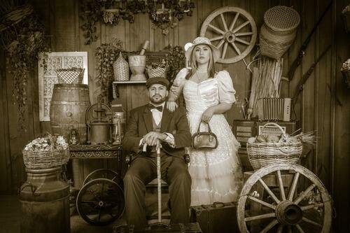 Canela: fotos a moda antiga em um cenário da imigração italiana com figurino incluso!