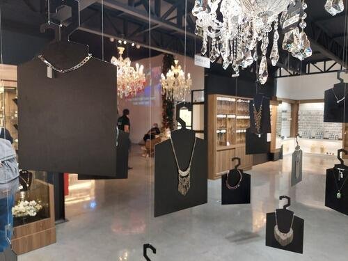 Tour Cristais de Gramado: Arte em Cristal Murano ao Vivo!