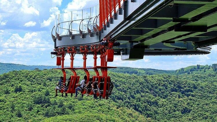 Passaporte para sentir a adrenalina a 360 metros de altura!