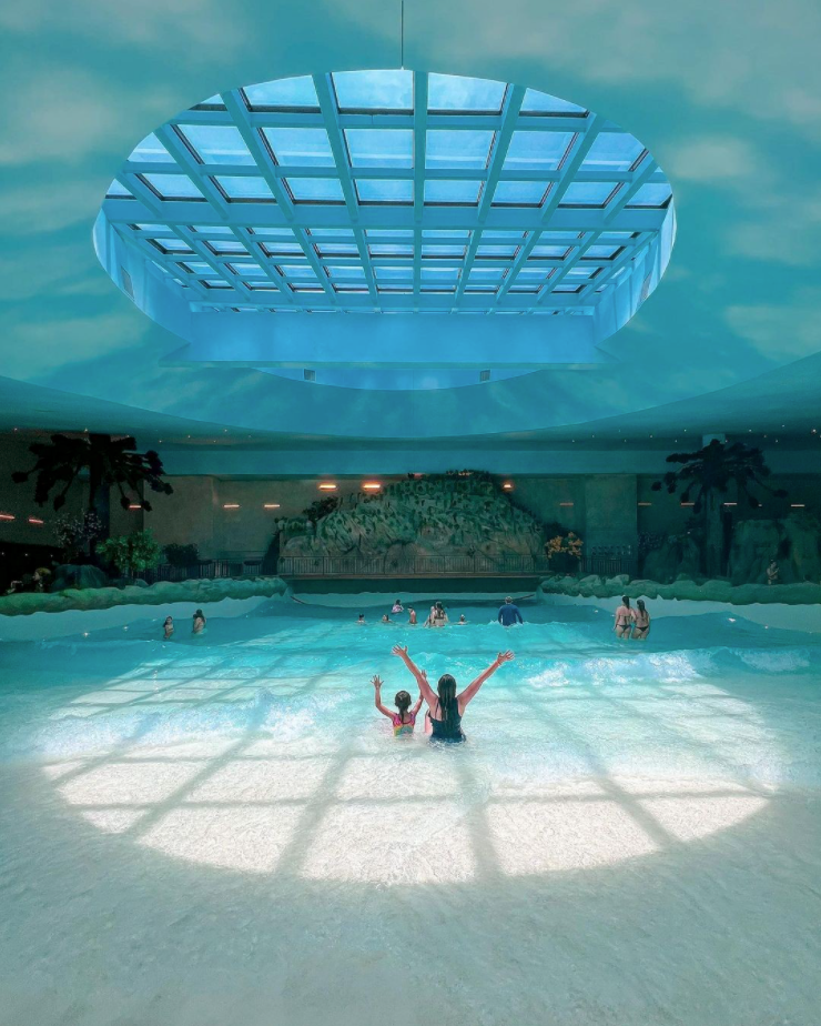 Mergulhe no 1º Parque Aquático Coberto do Brasil!