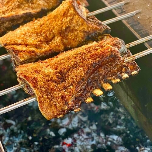 Costelão 12h e Sabor Gaúcho: Experiência Completa em Canela!