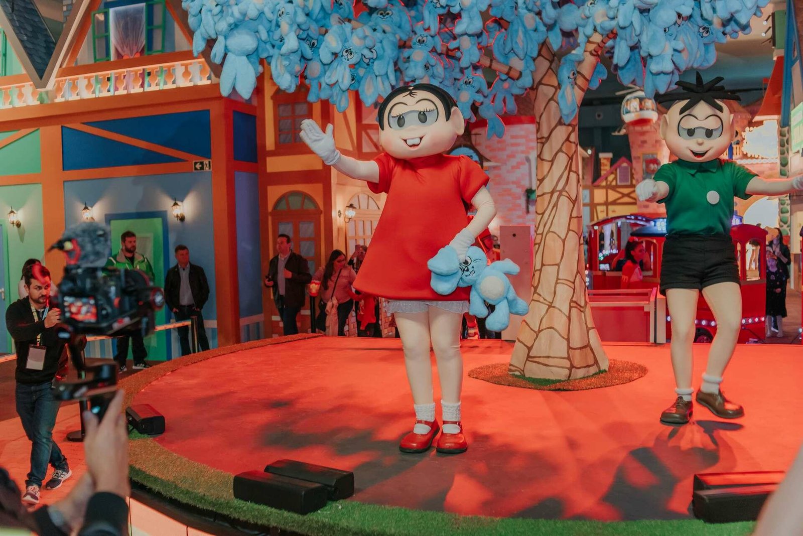 Experiência para a família toda! São mais de 20 atrações incríveis, na Vila da Mônica Gramado.