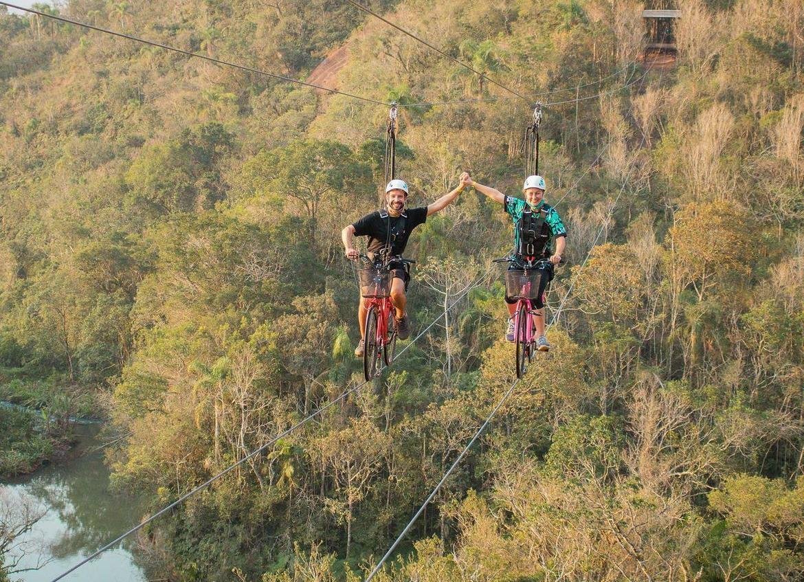 Sky Bike a 60m de altura: pedale entre os Canyons!