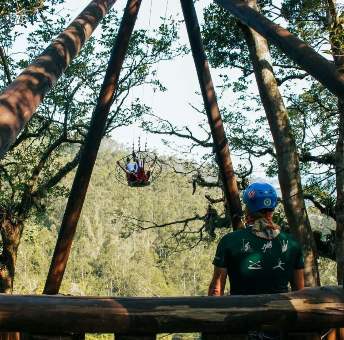 Balanço ao infinito, no Parque de Aventuras dos Canyons (cópia)