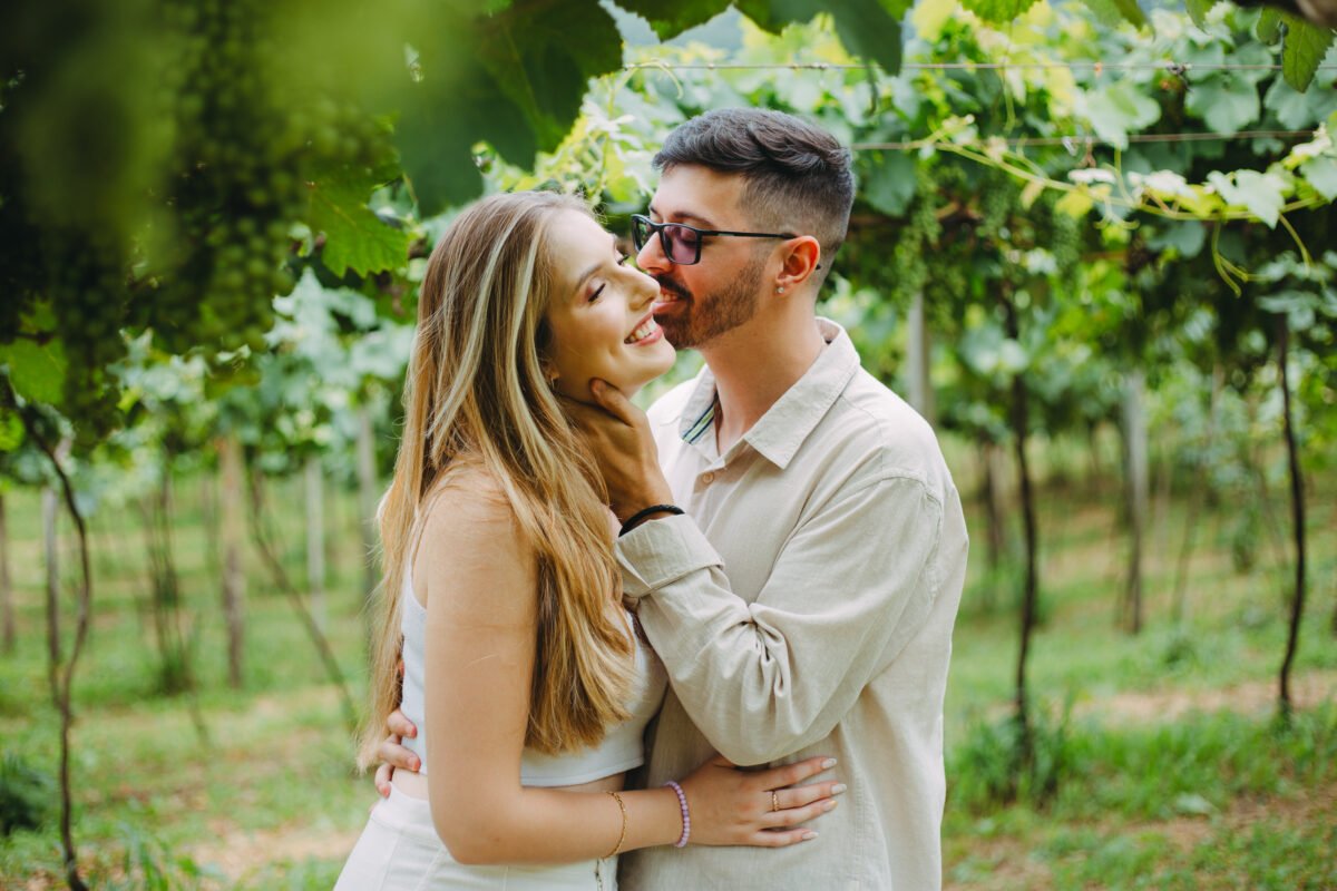 Descubra Gramado e Canela com um ensaio fotográfico! Transforme sua viagem em uma experiência inesquecível com um book turístico completo.