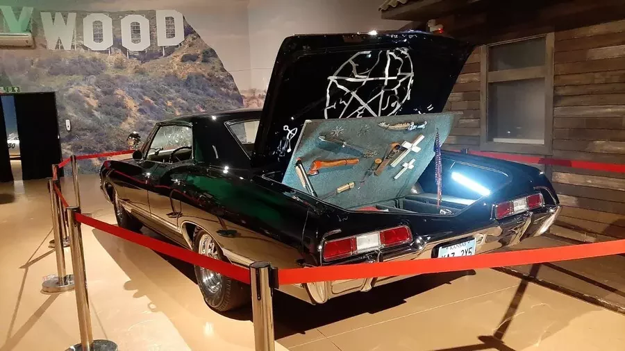 ️ Conheça os carros famosos de Hollywood, no Movie Cars!