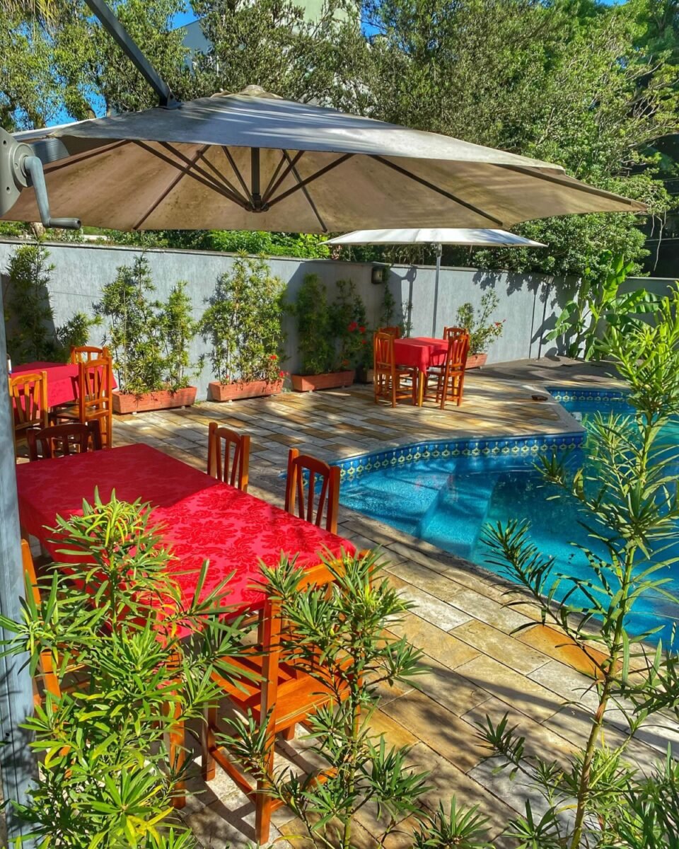 Experiência incrível com menu 3 tempos no único restaurante Romeno no Brasil!