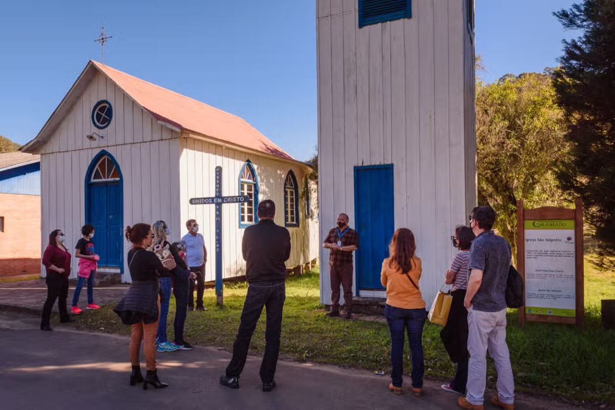 Tour no Vale: Sabores e Tradições do Vale do Quilombo - um mergulho na cultura colonial!