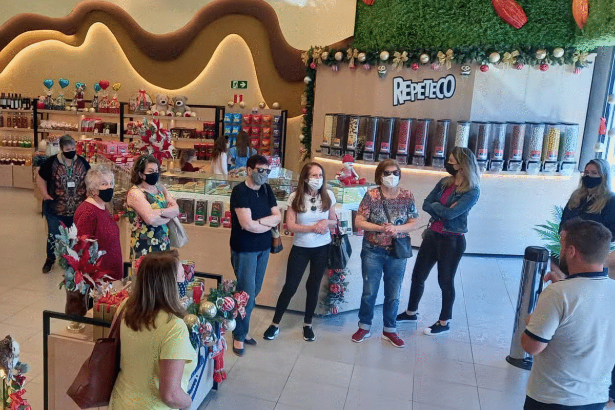 Descubra a alma italiana de Caxias do Sul em um tour cheio de história, sabores e paisagens encantadoras!