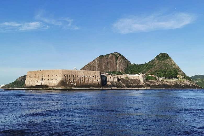 Passeio de Veleiro Incrível pelo Rio de Janeiro!