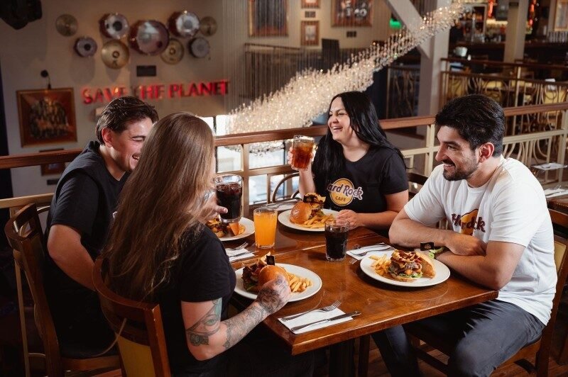 Hard Rock Cafe Gramado: Almoço com sabor de rock e atitude!