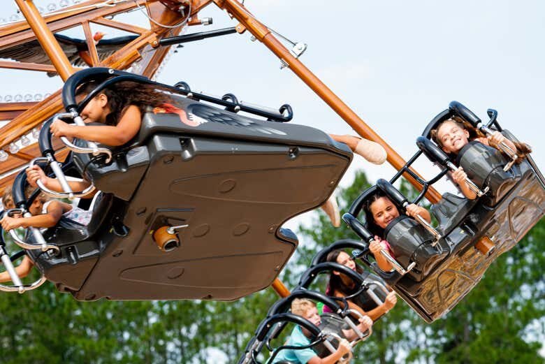 Viva Emoções Incríveis no Hopi Hari, o País Mais Divertido do Mundo!