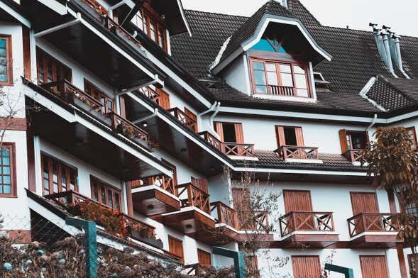 Tour Panorâmico por Campos do Jordão: Descubra o Encanto Europeu Paulista!