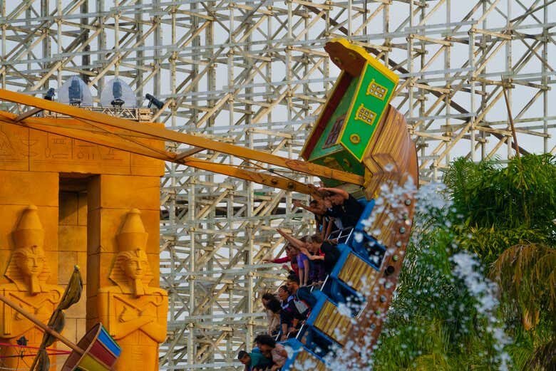 Viva Emoções Incríveis no Hopi Hari, o País Mais Divertido do Mundo!