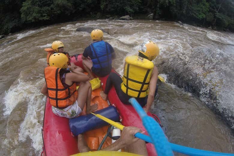 Rafting Aventura no Rio Macaé!