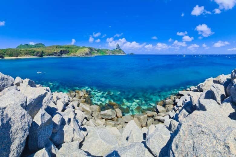 Explore as Piscinas Naturais de Fernando de Noronha com Snorkel!