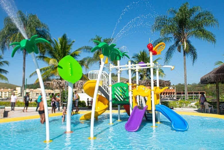 Excursão ao Parque Aquático Aldeia das Águas: Diversão Aquática Garantida no Rio de Janeiro!