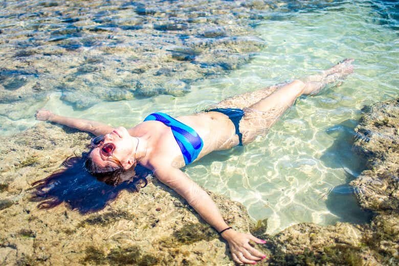 Areia Vermelha: Catamarã até a Ilha que Surge com a Maré!