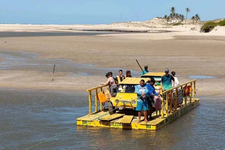 Águas Belas & Praias Desertas: Aventura de Buggy pelo Ceará!