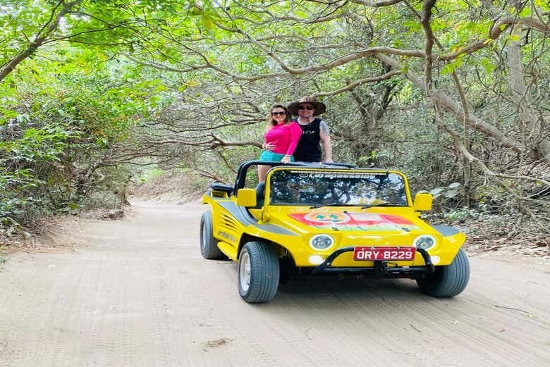 Aventura Privada de Buggy em Jericoacoara: Litoral Leste ou Oeste!