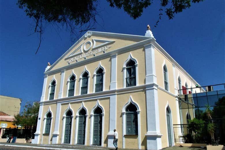 Explore a História e Cultura de Teresina com um Tour Guiado Inesquecível!