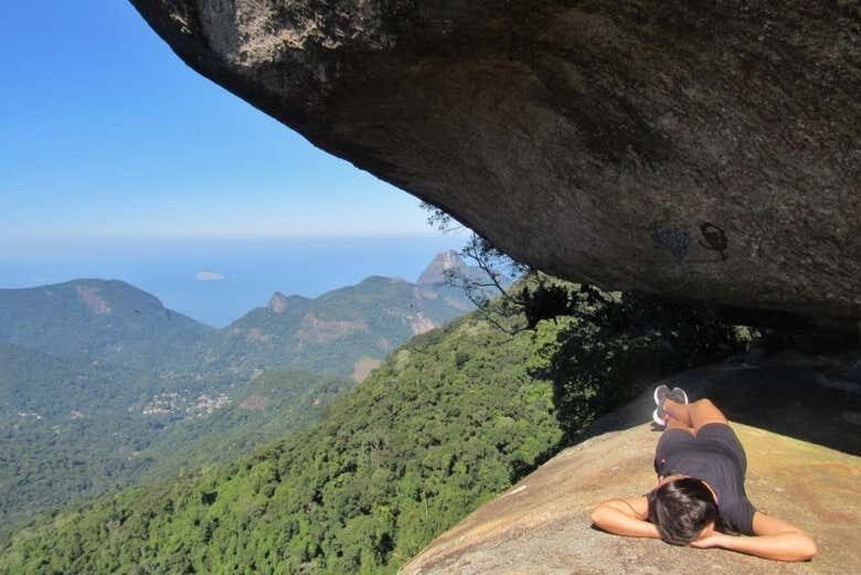 Aventura Radical: Trilha e Rapel no Bico do Papagaio!