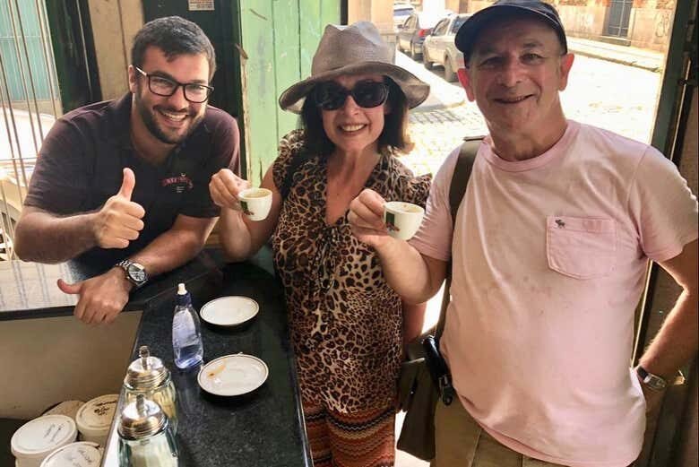 Tour Privado do Café em Santos: Conheça a História e Sabor do Ouro Verde no Brasil!