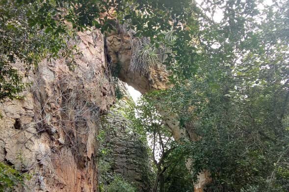 Descubra as Maravilhas Naturais do Parque Nacional de Sete Cidades