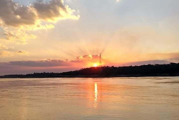 Passeio de Barco pelo Rio Madeira ao Pôr do Sol em Porto Velho!