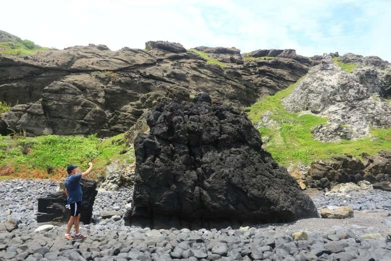 Trilha dos Mirantes de Pedra Alta e Pontinha com Piscinas Naturais – Explore o Paraíso de Fernando de Noronha!