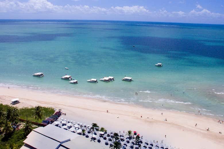 Excursão ao Paraíso Brasileiro: Descubra as Maravilhas de Maragogi!