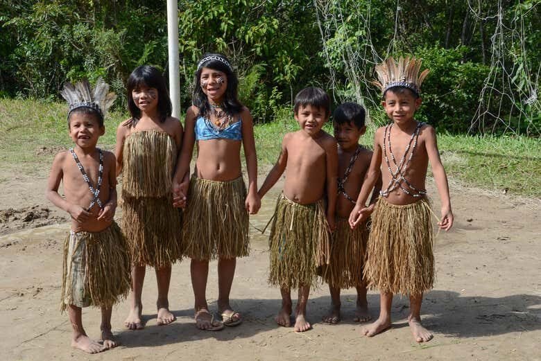 Visita Privada à Tribo Guarani Ribeirão Silveira: Uma Imersão Cultural em Bertioga!