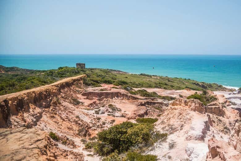 Explore as Maravilhas Naturais de Cabo Santo Agostinho com Passeio de Buggy Incluído!