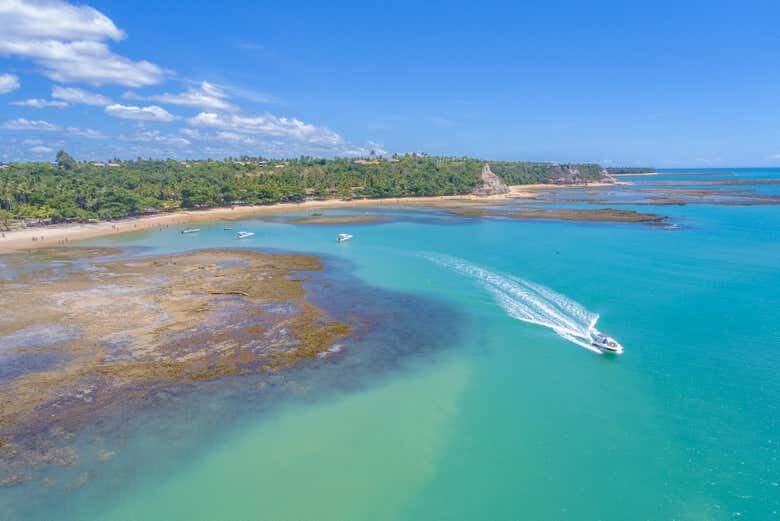 Descubra o Paraíso na Terra: Excursão à Praia do Espelho a Partir de Porto Seguro!