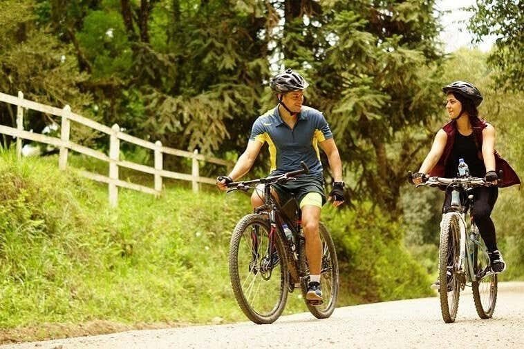 Explore a Serra da Mantiqueira de Bicicleta: Tour Imperdível em Monte Verde!