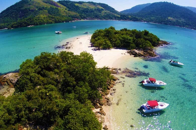 Viagem Confortável de Transfer: Rio de Janeiro a Angra dos Reis!
