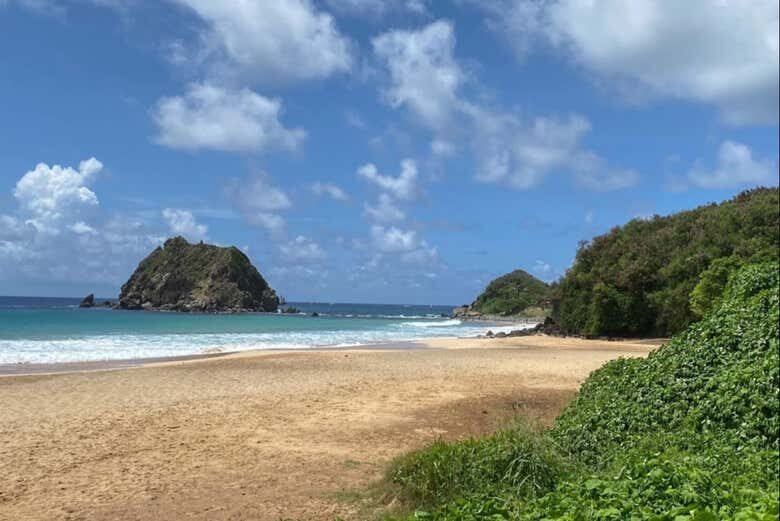 Descubra Fernando de Noronha com Trilhas Exclusivas e Personalizadas!
