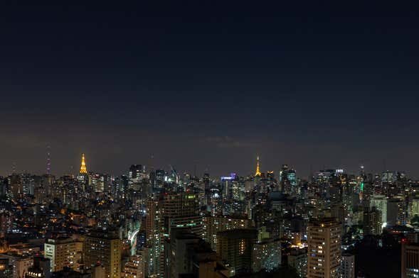 Pub Crawl em São Paulo: Uma Noite Inesquecível na Vila Madalena!