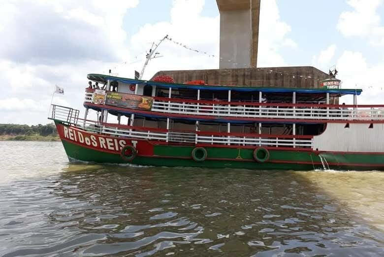 Passeio de Barco pelo Rio Madeira ao Pôr do Sol em Porto Velho!