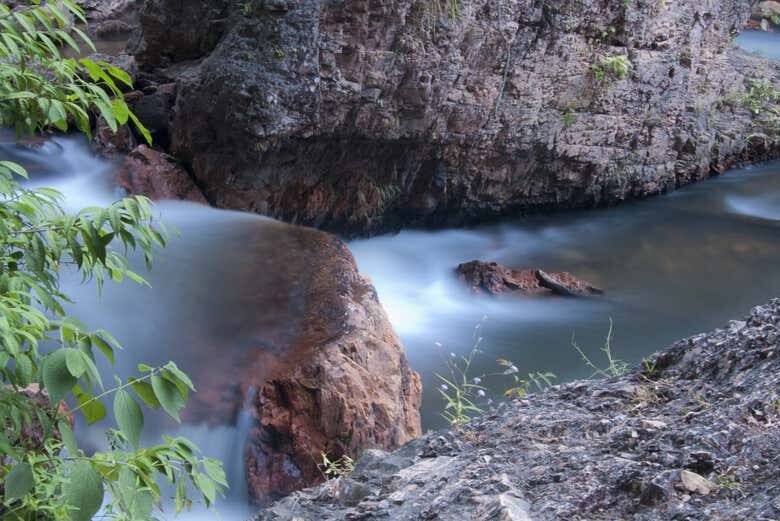 Desbrave a Natureza na Cascata do Salto do Itiquira - Excursão Privada!