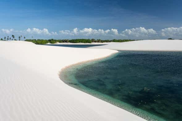 Trilha Encantadora pela Lagoa Bonita nos Lençóis Maranhenses!