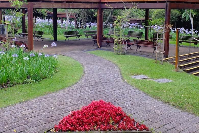 Descubra a Paz no Solo Sagrado de Guarapiranga!