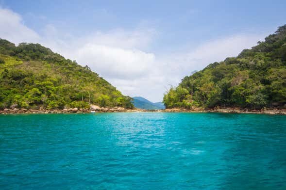 Gruta do Acaiá + Lagoas Azul e Verde em Ilha Grande!