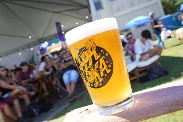 Tour Cervejeiro em Curitiba: Conheça, Deguste e Apaixone-se pela Produção Artesanal!