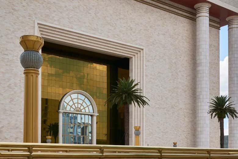 Descubra o Impressionante Templo de Salomão em São Paulo!