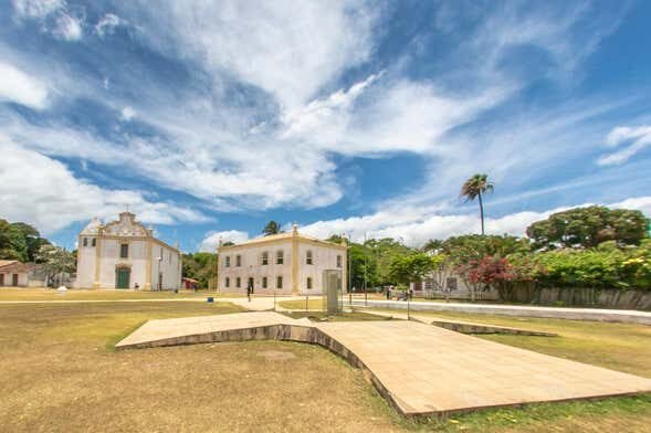 Explore o Centro Histórico de Porto Seguro!