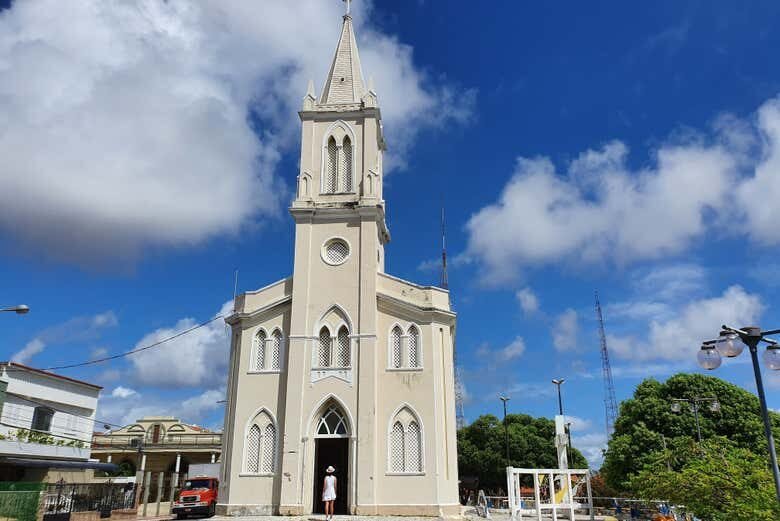Explore o Melhor de Aracaju com Conforto e Cultura!
