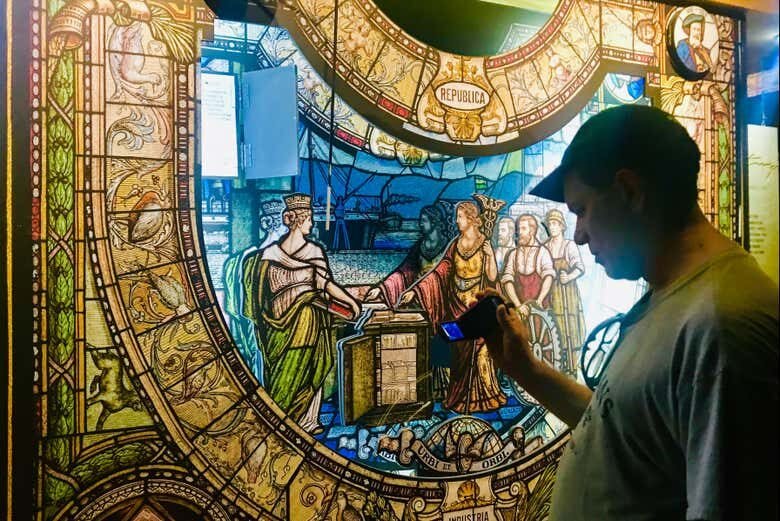 Tour Privado do Café em Santos: Conheça a História e Sabor do Ouro Verde no Brasil!