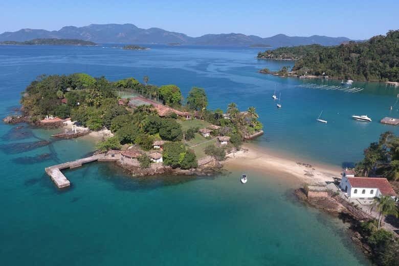 Viagem Confortável de Transfer: Rio de Janeiro a Angra dos Reis!