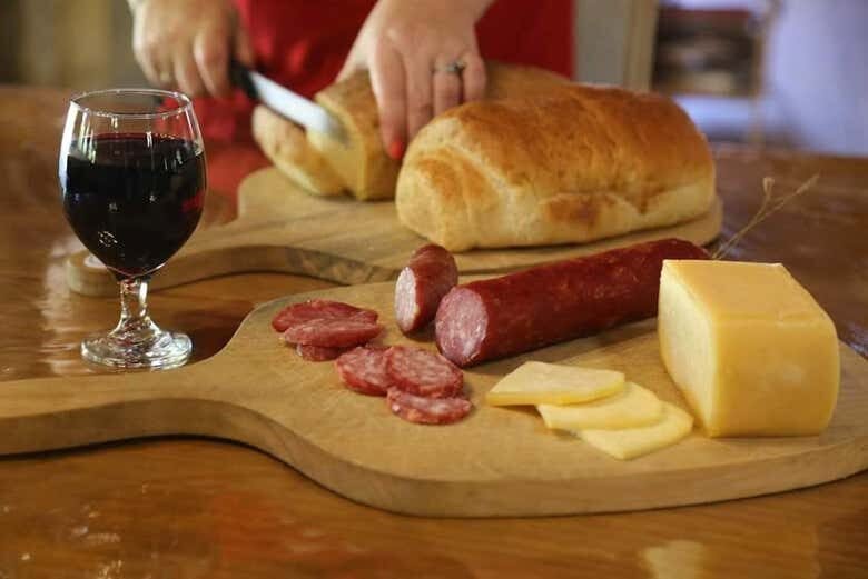 Excursão Cultural e Gastronômica a Gramado: Histórias e Sabores do Rio Grande do Sul!